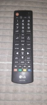 LED televízor 109 cm, LG - 2