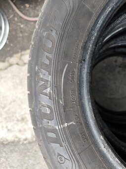 Dunlop 195/65R15 letné - 2