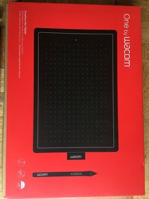 novy graficky tablet One by Wacom, medium - 2