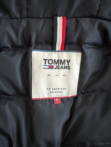 Damska zimná bunda Tommy Jeans - 2