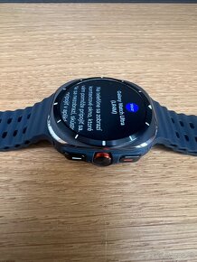 Predám SAMSUNG GALAXY WATCH ULTRA, ZARUKA SK 2 ROKY - 2