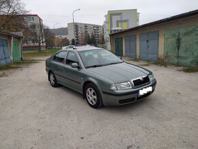 Škoda Octavia  1,9 TDI 81kw Elegance - 2