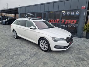 Škoda Superb Combi 2.0 TDI SCR Style DSG - 2