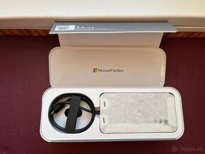 Microsoft Surface Thunderbolt 4 Dock - 2