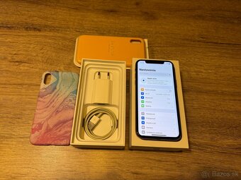 Iphone xs gold 64 gb Top stav - 2