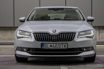 Škoda Superb 2.0 TDI 190k 4x4 Style DSG - 2