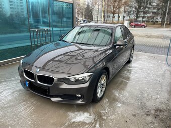 BMW f30 2.0d r.v.2013 - 2