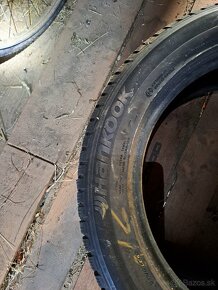 2 ks  zimné pneu Hankook - 2