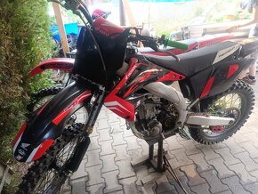 Predám Hondu CRF 450 - 2