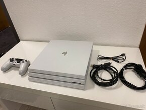 Sony Playstaion 4 Pro 1TB - 2