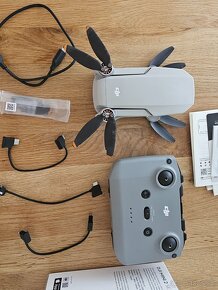 Dron DJI Mini 2 SE - 2