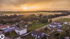 STAVEBNÉ POZEMKY S INŽINIERSKYMI SIEŤAMI + PRÍSTUPOVÁ CESTA - 2