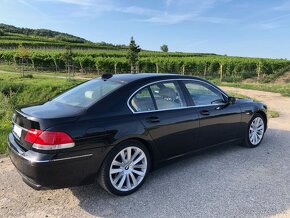 Predám BMW 7 E65 740i facelift - pekný stav znížená cena - 2