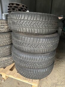 Predám Pirelli Sottozero 3 225/60 R18 - 2