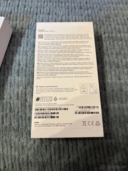 Predám úplne nový iPhone 15 - 128 GB - 2