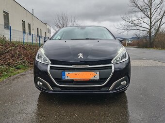 Peugeot 208 - 2