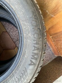 235/60 R16 100H AW21 Yokohama BluEarth 4S - 2