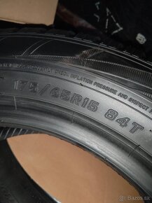 175/65 R15 84T zimné 100 % stav. - 2