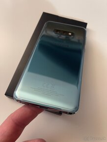 Samsung galaxy S10e - 2