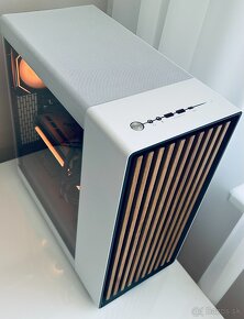 Ryzen 7 7800x3D \32GB RAM \RX 7800XT 16GB\ 1000W Zdroj - 2