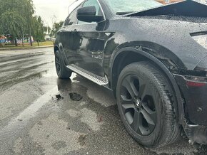 BMW X6 40d E71 REZERVOVANE - 2