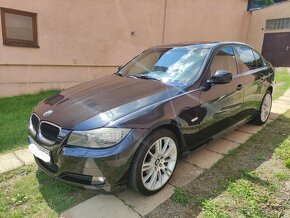 BMW e90 320i - 2