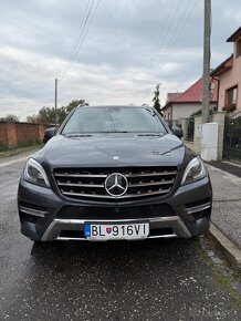 Mercedes-Benz ML 350 BLUETEC 4MATIC - 2