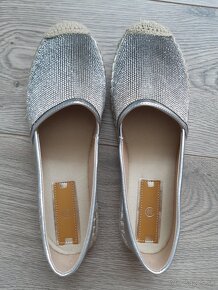 Strieborné espadrilky, nové, veľkosť 37 a 38 - 2