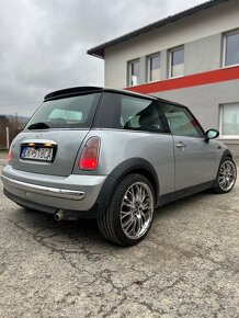 Mini Cooper R50 - 2