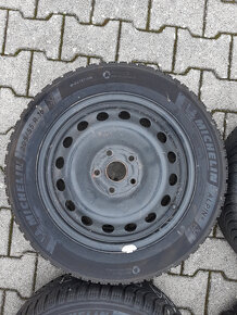 Sada plech. diskov 4ks- 205/55 R16 zimné pneu. - 2