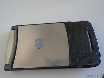 Motorola Razr 2 V 8 - 2