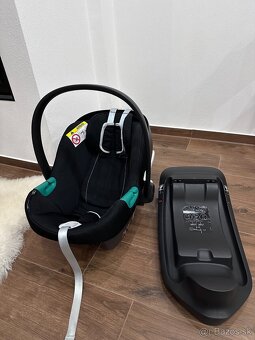 Vajíčko CYBEX aj so základňou - 2