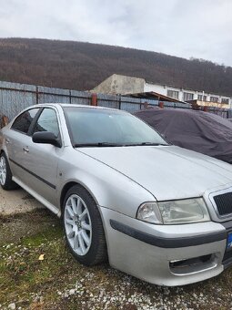 Škoda Octavia 1.8 T RS (Originál) Čítať celý inzerát - 2