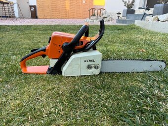 Stihl MS 250 motorová píla - 2