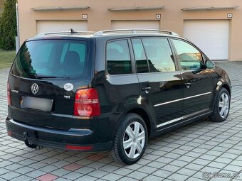 Volkswagen Touran 1.9 Tdi ŤAŽNÉ ZARIADENIE - 2