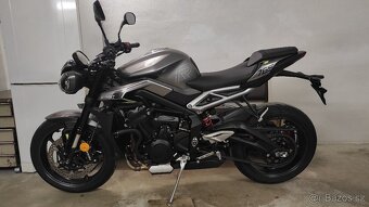 Triumph Street Triple 765 R - 2023 - TOP CENA - 2