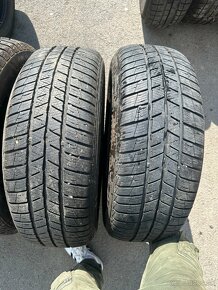 225/60r17 - 2