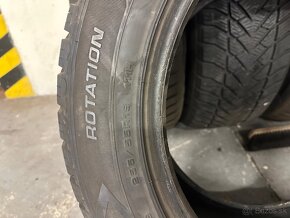 255/55 r19 good year ultragrip + - 2