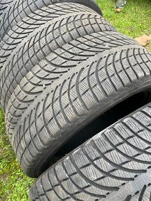 Zimné pneumatiky 235/55 R18 - 2