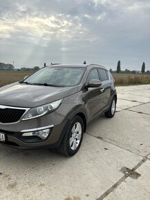 KIA Sportage 2.0 CRDi 4x4 - 2