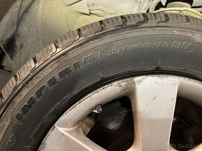 Predám zimné pneu 235/60R18 2 kusy SUV - 2