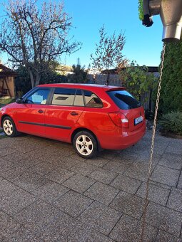 Predam škoda fabia 1,2 tsi 63kw  rv2010 - 2