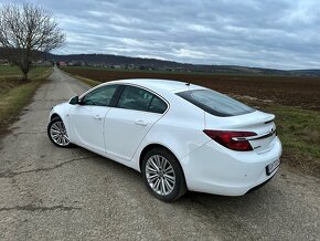 Opel Insignia - 2