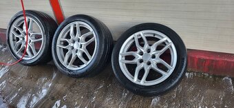 235/45 R17 5x112 - 2