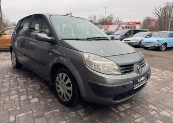 Renault Mégane 1.9 DCi nafta manuál 88 kw - 2