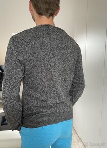 Abercrombie & Fitch muzsky sedy sveter, medium - 2