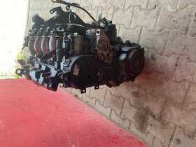 Motor 2,2 HDI 125KW 4HT CITROEN C5 C8 C-CROSSER - 2