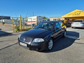 Volkswagen Passat 1.9 TDI Comfortline - 2