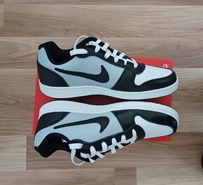 Nike ebernon tenisky 42,5 - 2