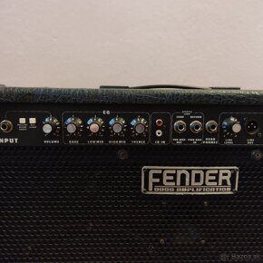 fender rumble 100 bass amp - 2